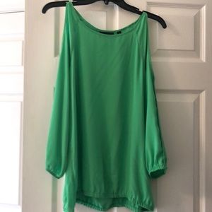 Cold shoulder top